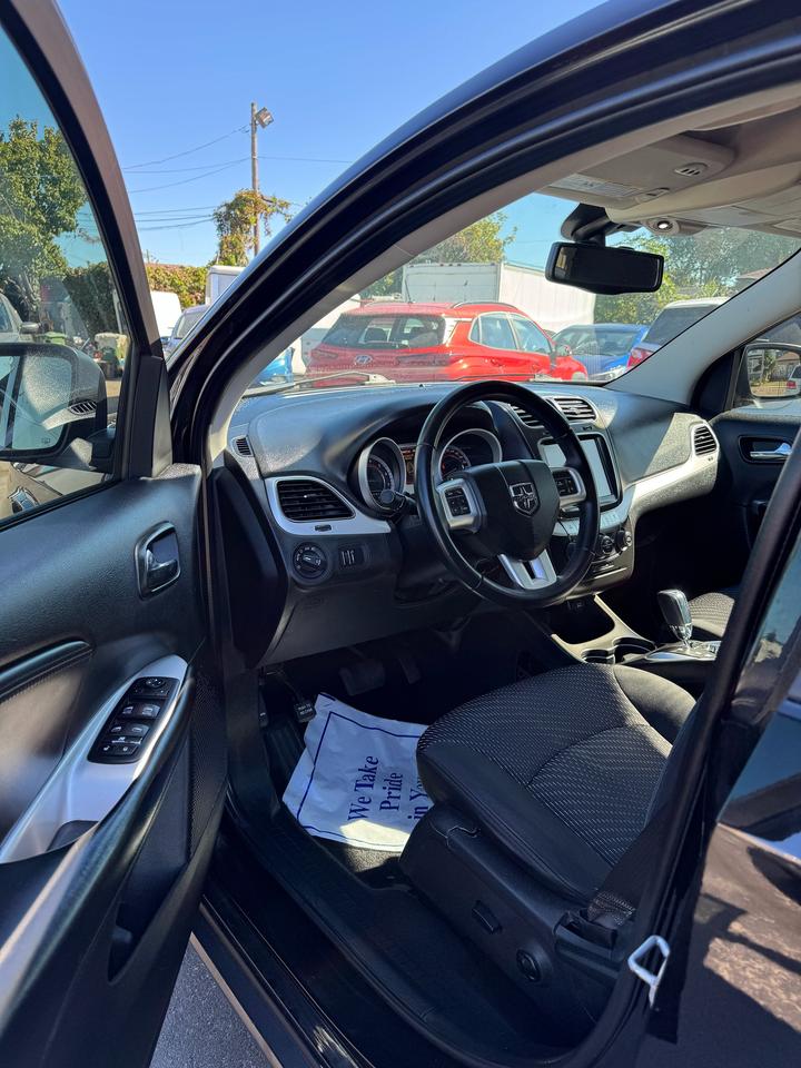 2016 Dodge Journey FWD SXT | CERTIFIED | NO ACCIDENTS Photo