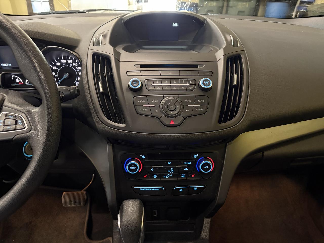 2018 Ford Escape SE Photo