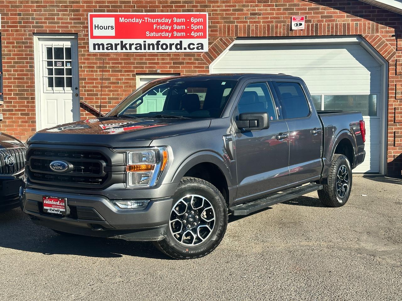2022 Ford F-150 XLT Crew4x4 5.0L Cloth RvCam XM CarPlay Bluetooth - Photo #1
