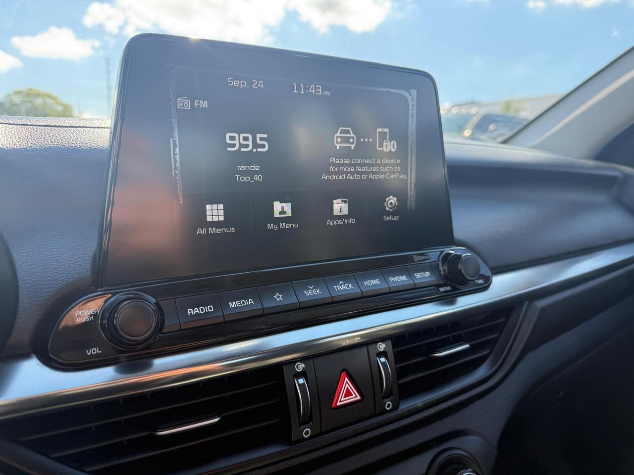 2019 Kia Forte EX / HTD SEATS / ROOF / BLINDSPOT / HTD STEERING Photo