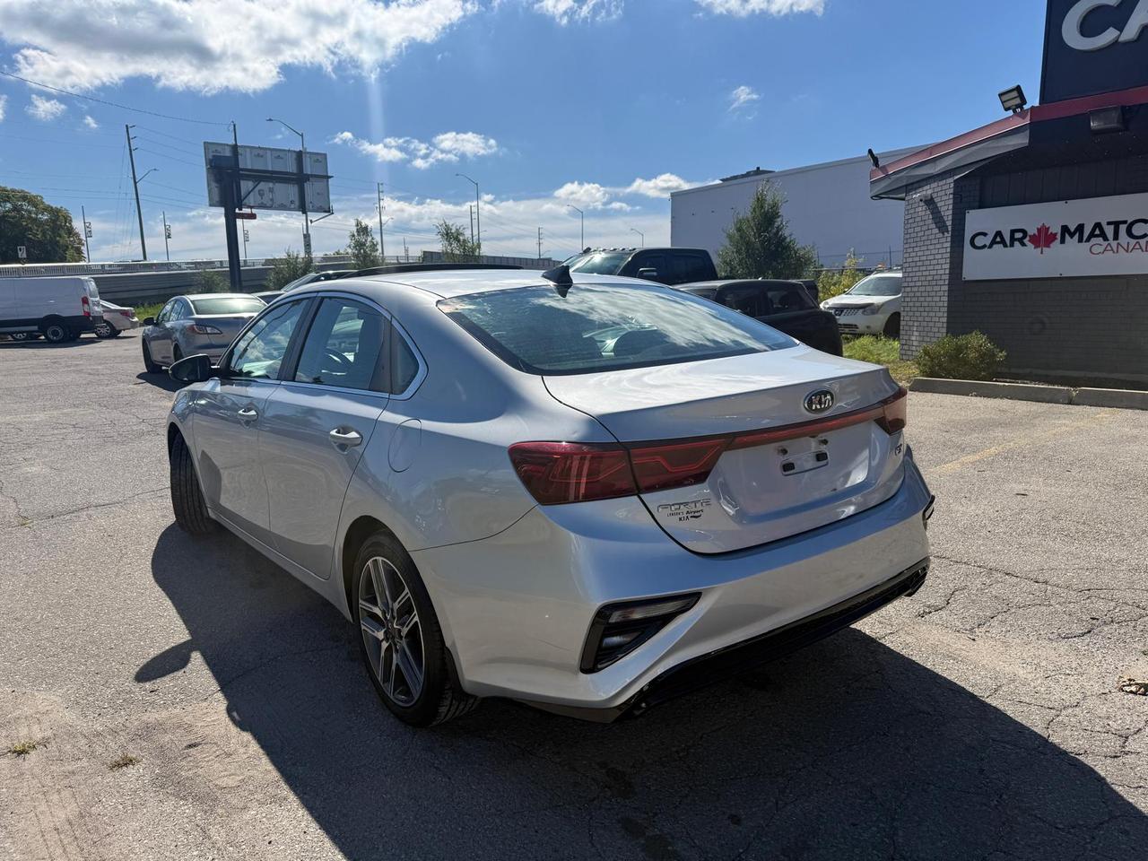2019 Kia Forte EX / HTD SEATS / ROOF / BLINDSPOT / HTD STEERING Photo2