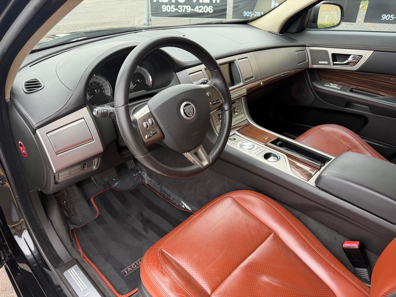 2011 Jaguar XF Premium Luxury Portfolio *GREAT SERVICE HISTORY* Photo