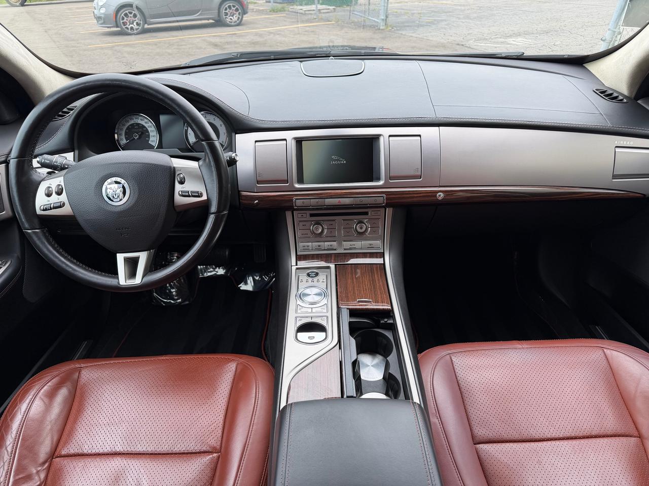 2011 Jaguar XF Premium Luxury Portfolio *GREAT SERVICE HISTORY* Photo