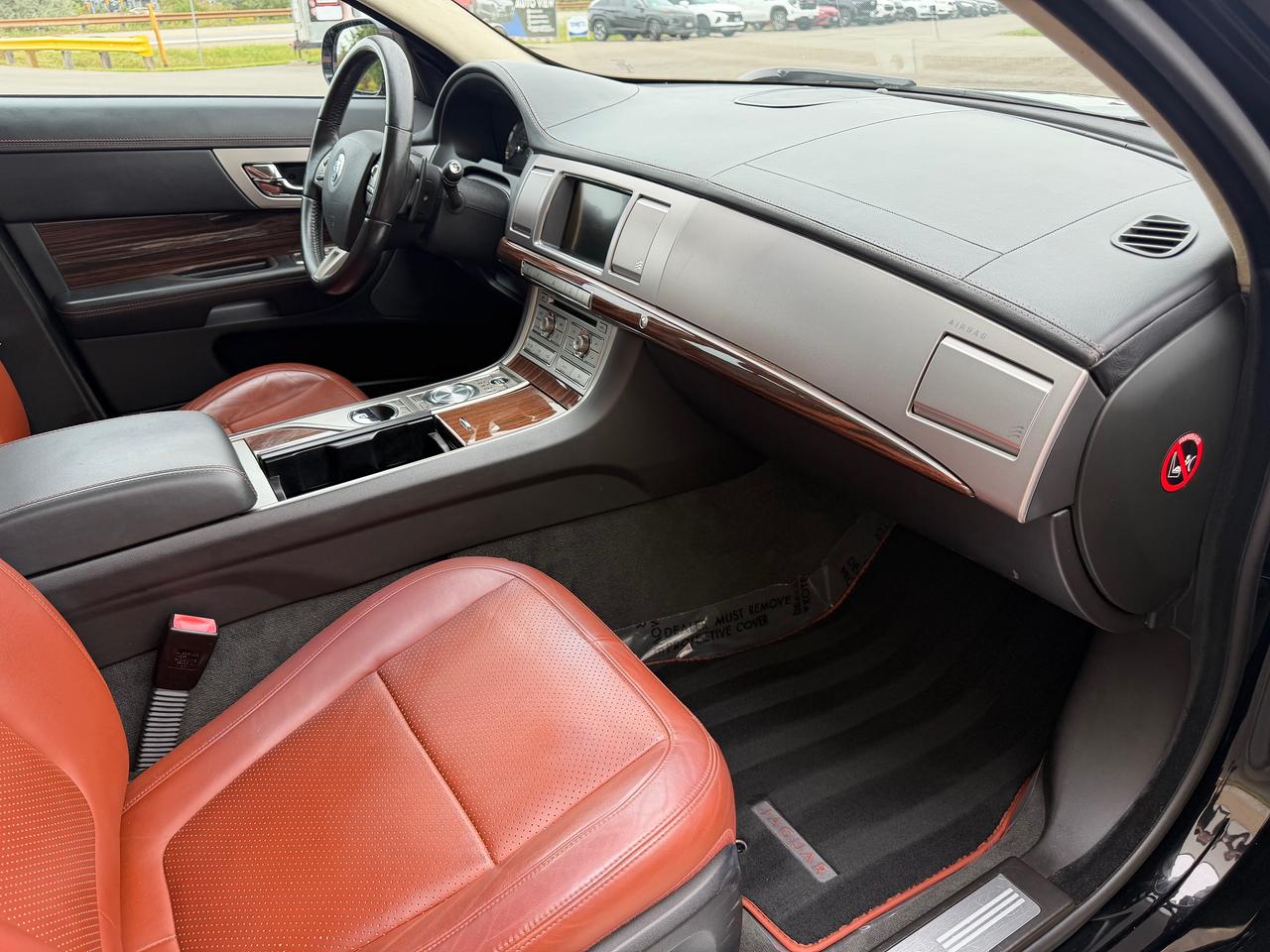 2011 Jaguar XF Premium Luxury Portfolio *GREAT SERVICE HISTORY* Photo