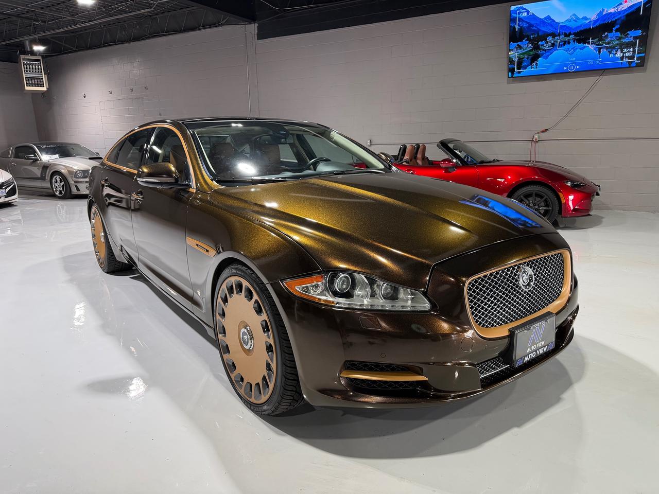 2011 Jaguar XJ XJL Supercharged *CLEAN CARFAX* Photo3