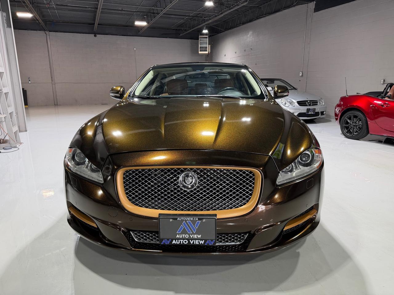 2011 Jaguar XJ XJL Supercharged *CLEAN CARFAX* Photo2