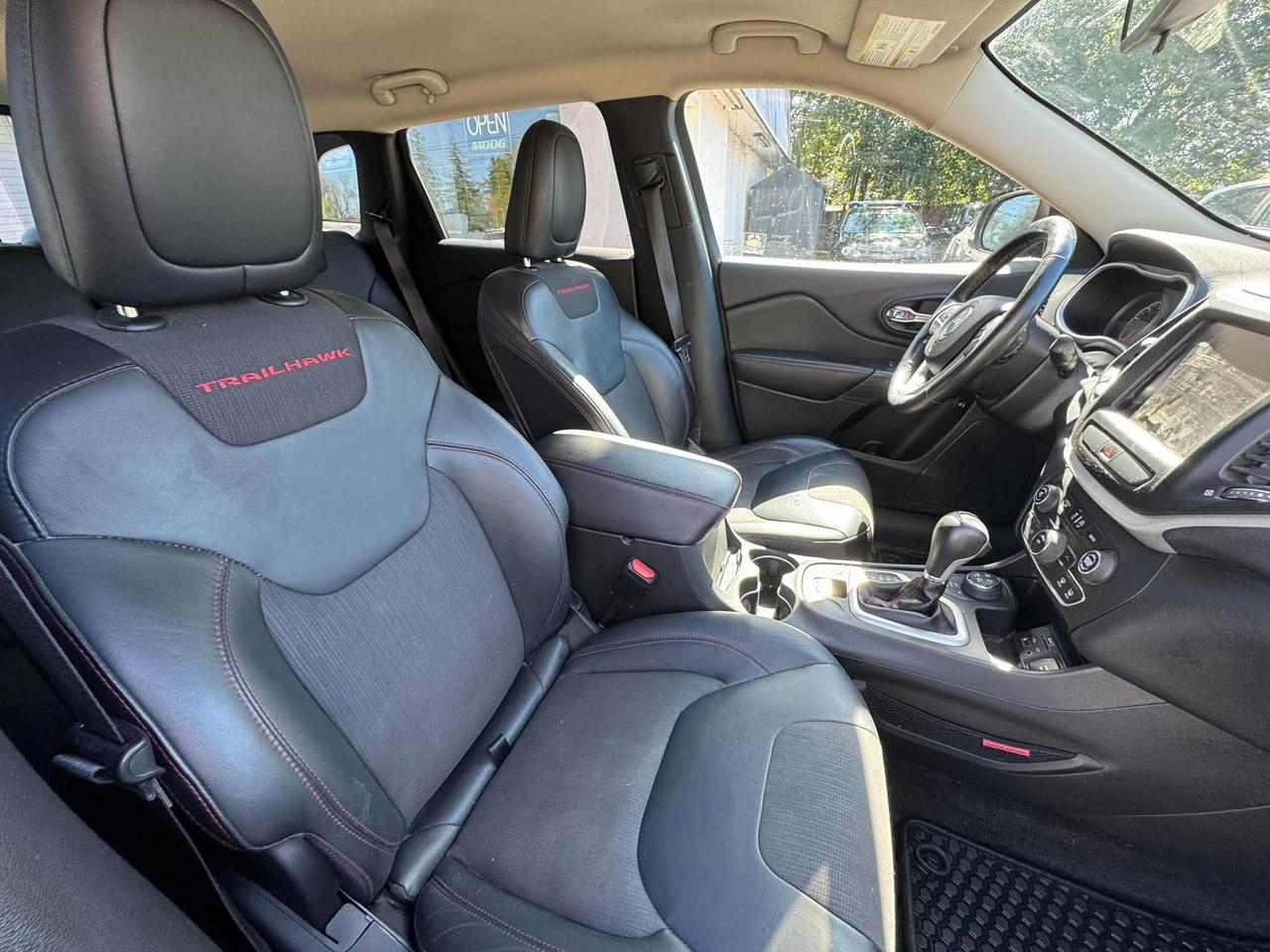 2016 Jeep Cherokee 4WD 4dr Trailhawk Photo
