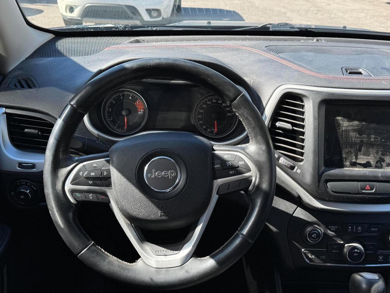 2016 Jeep Cherokee 4WD 4dr Trailhawk - Photo #15