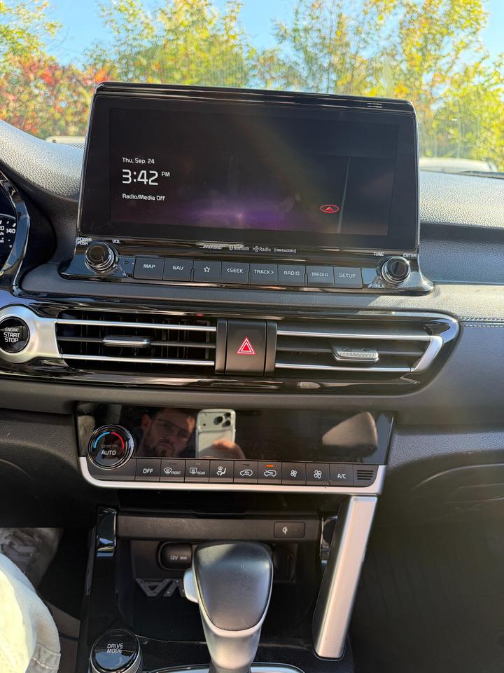 2022 Kia Seltos SX Turbo Photo