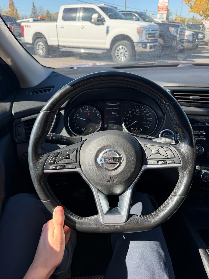 2018 Nissan Qashqai SV Photo