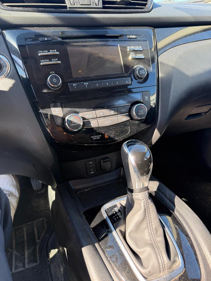 2018 Nissan Qashqai SV Photo