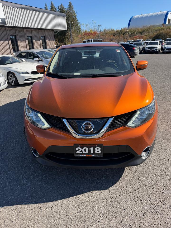 2018 Nissan Qashqai SV Photo