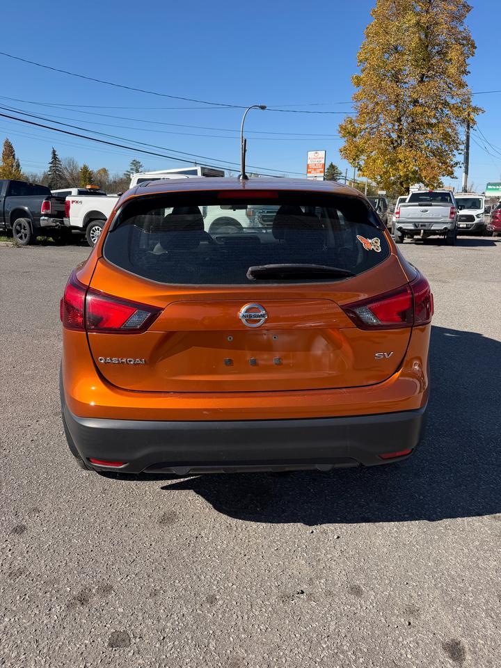 2018 Nissan Qashqai SV Photo3