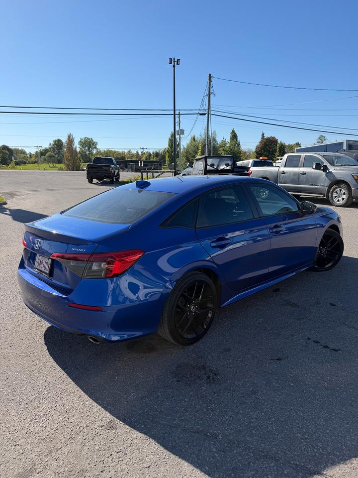 2022 Honda Civic Sport Photo4