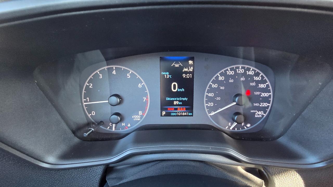 2023 Toyota Corolla Cross LE Photo