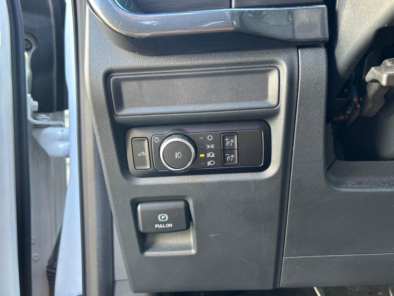 2024 Ford F-150 STX 4WD SuperCrew 5.5' Box Photo