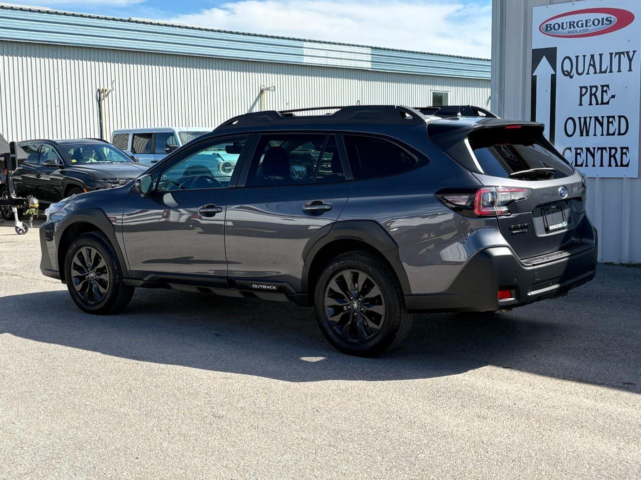 2023 Subaru Outback Onyx CVT Photo