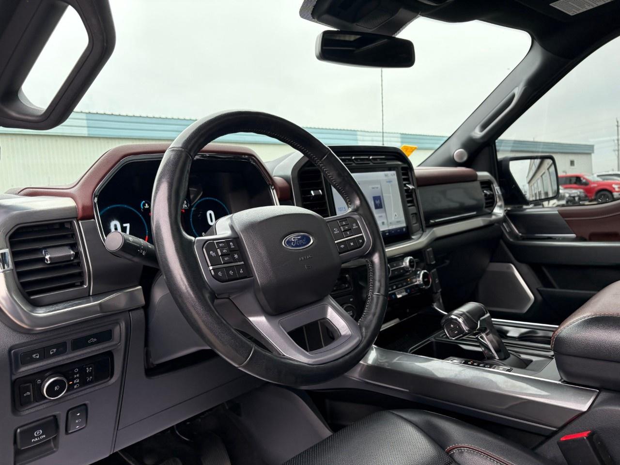 2023 Ford F-150 Lariat 4WD SuperCrew 6.5' Box Photo