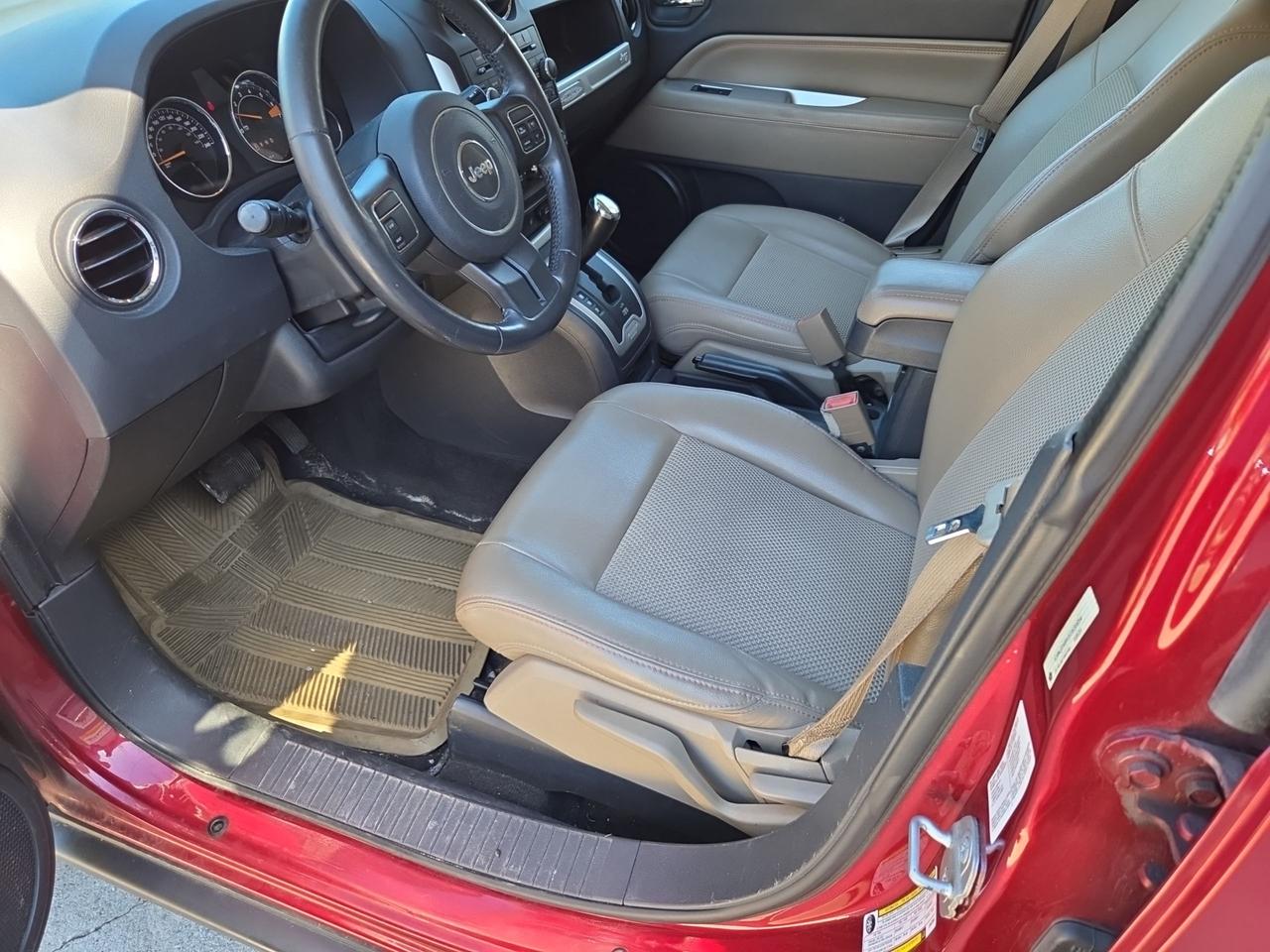 2014 Jeep Compass NORTH Photo