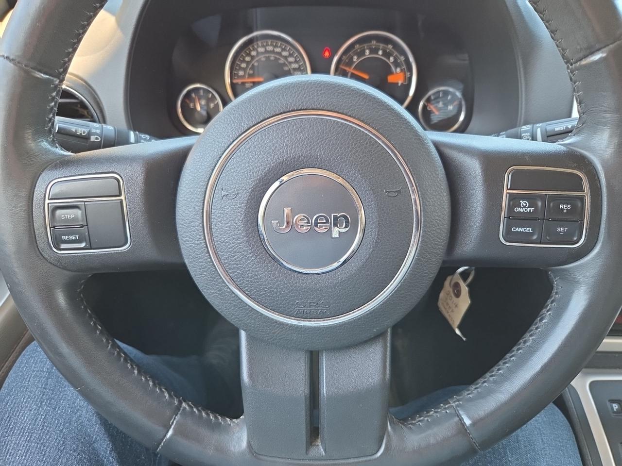 2014 Jeep Compass NORTH Photo