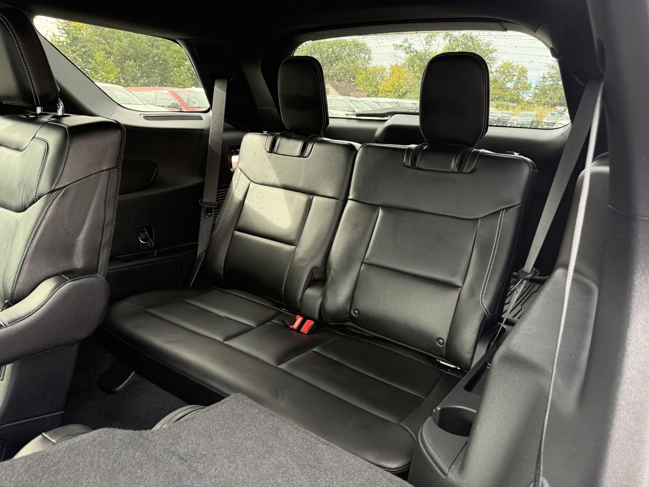 2022 Ford Explorer ST 4WD Photo