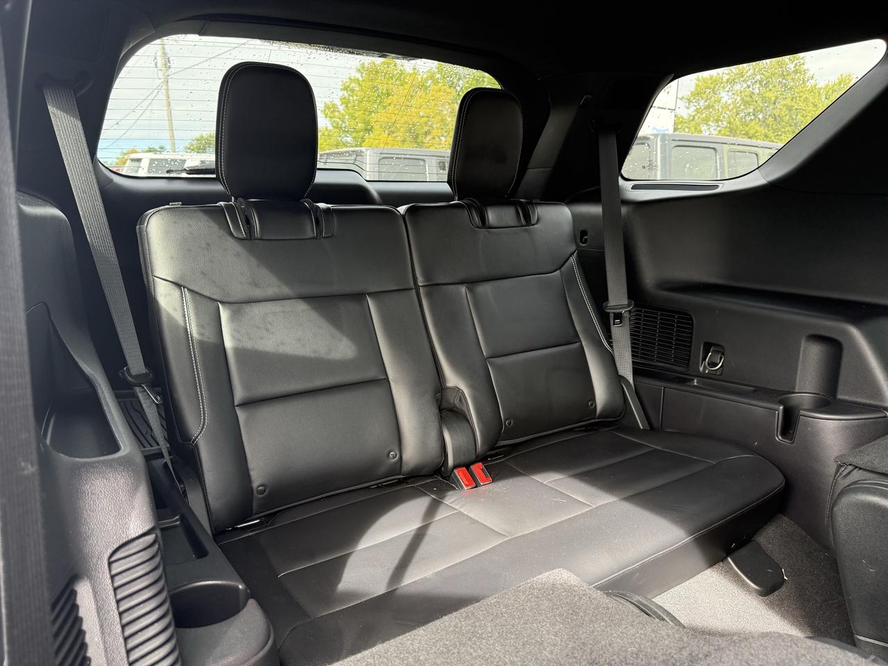 2022 Ford Explorer ST 4WD Photo