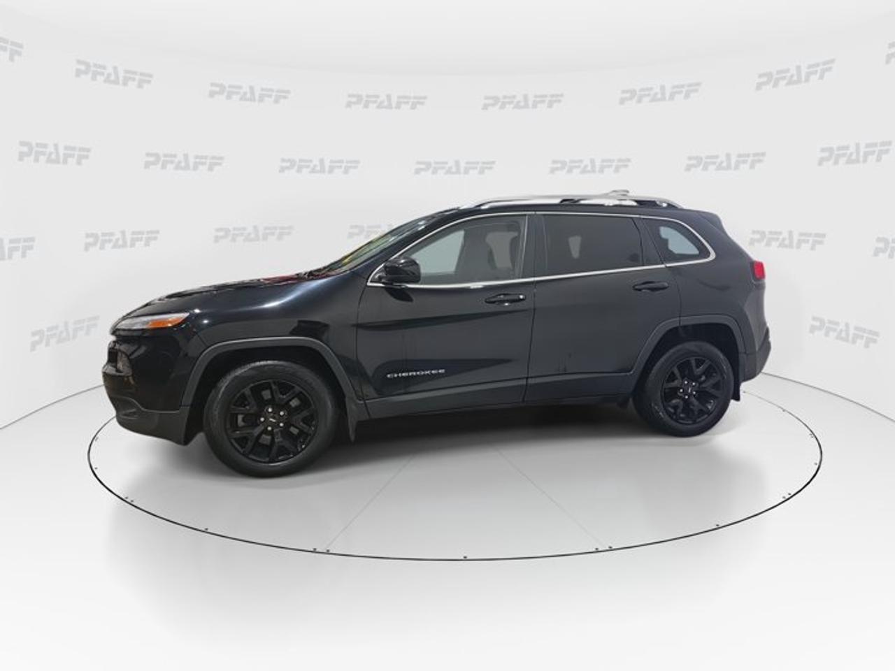 2017 Jeep Cherokee Latitude Photo4