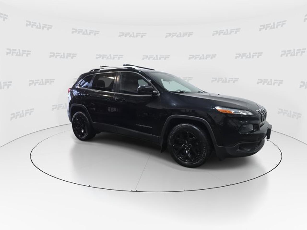 2017 Jeep Cherokee Latitude Photo1