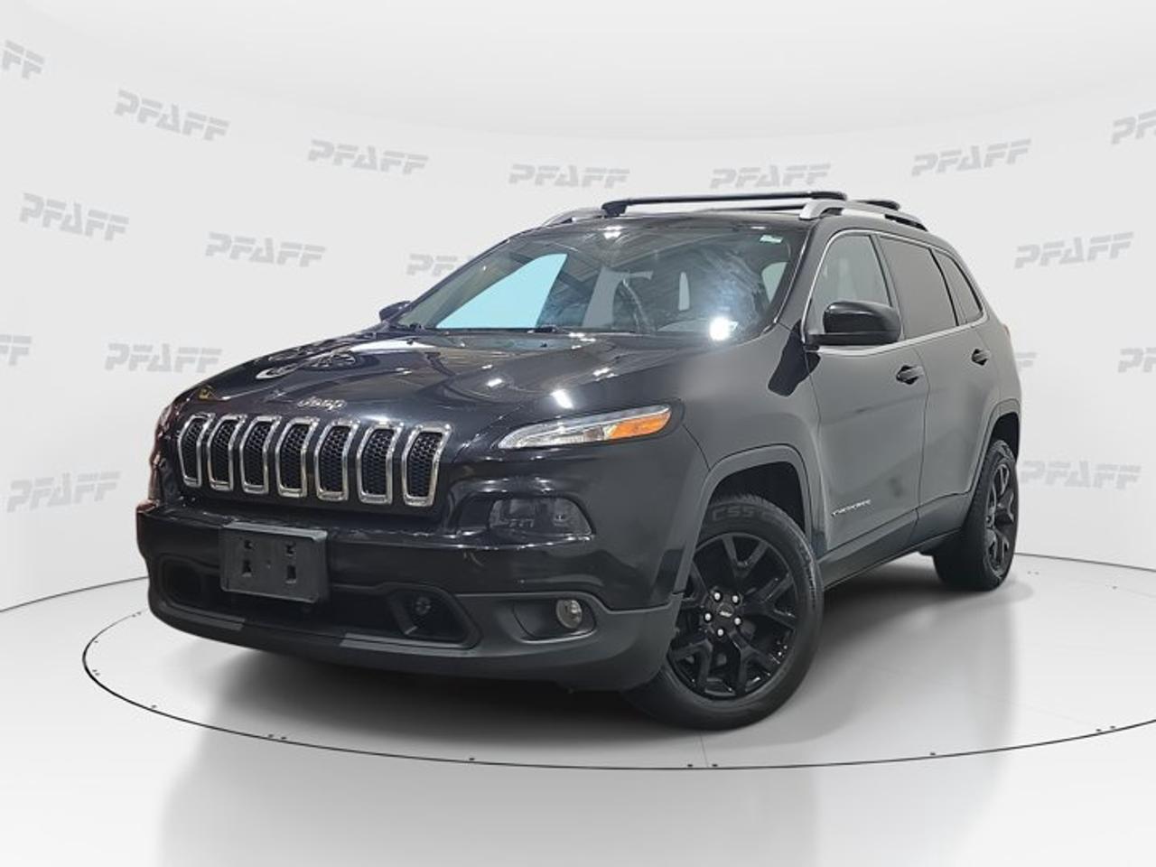2017 Jeep Cherokee Latitude Photo