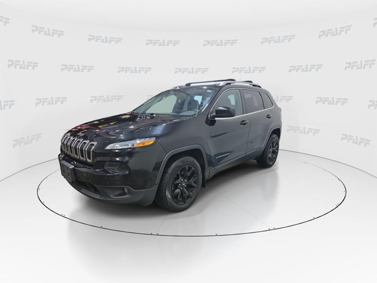 2017 Jeep Cherokee Latitude Photo