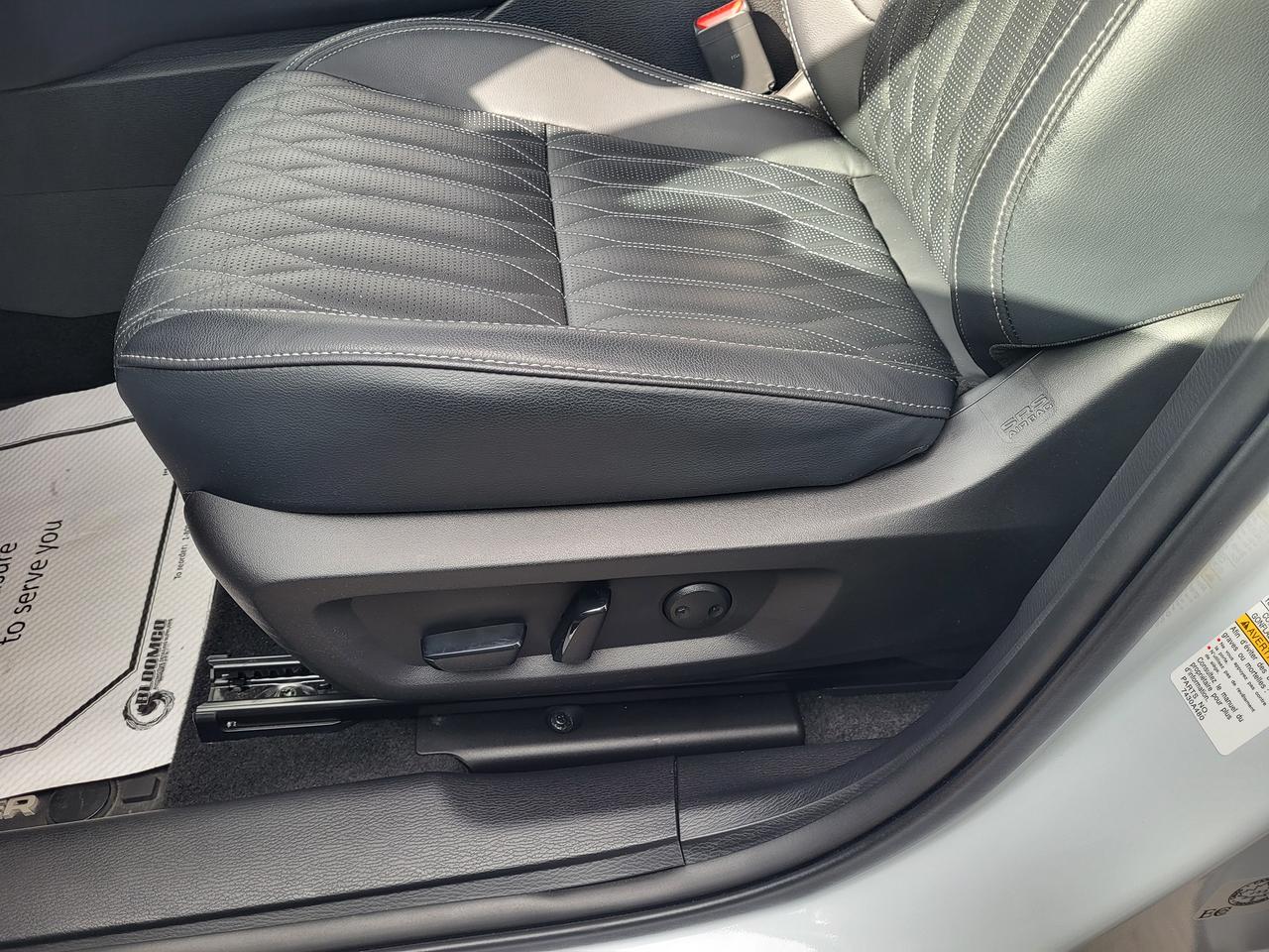 2025 Mitsubishi Outlander GT S-AWC Photo