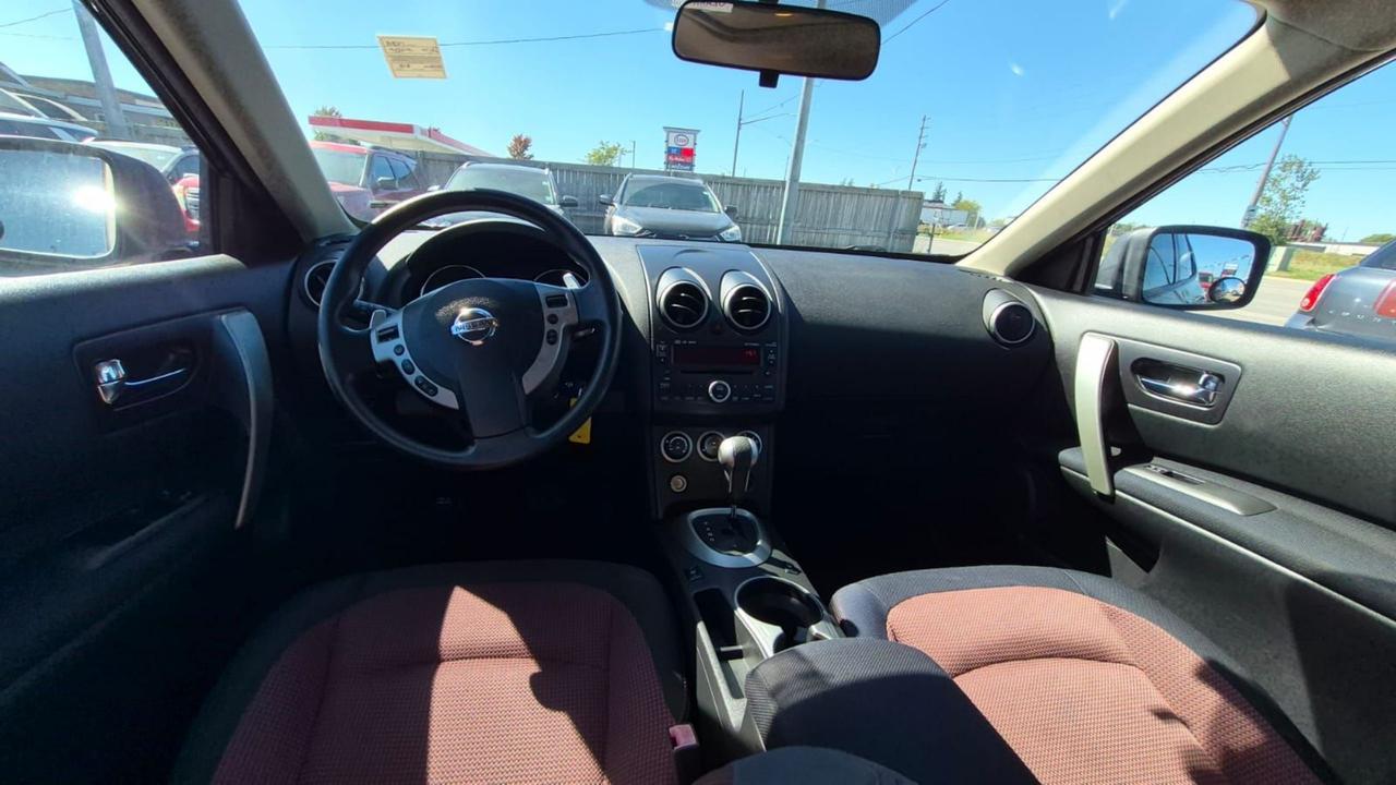 2010 Nissan Rogue SL, ONLY 46,000, NO ACCIDENT, 1 OWNER, CERTIFIED Photo
