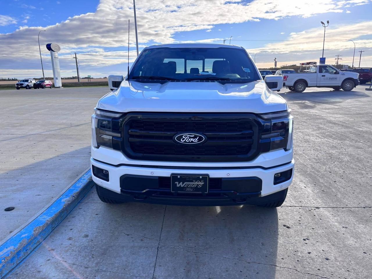 2026 Ford F-150 Lariat 4WD SuperCrew 5.5' Box Photo1