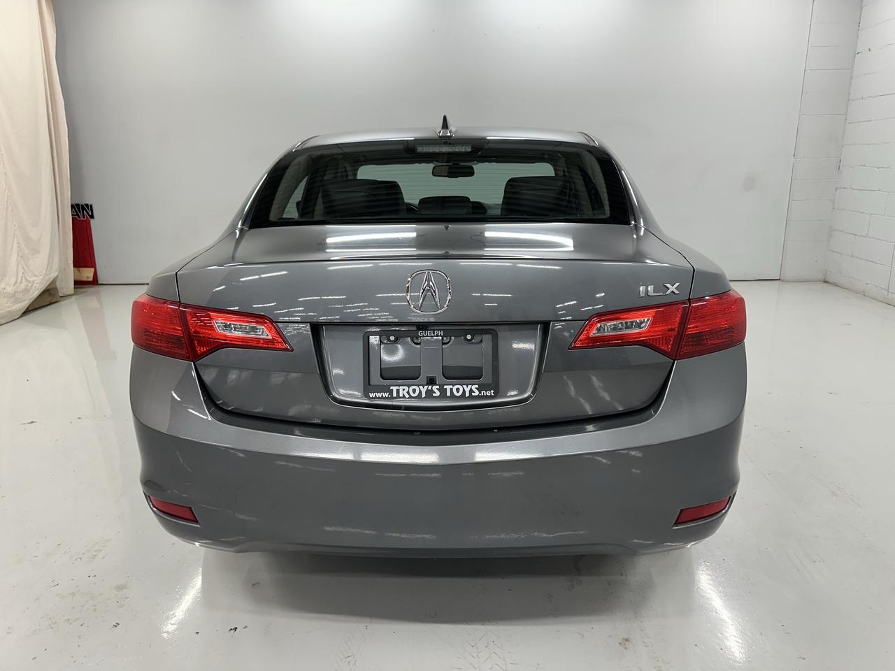 2013 Acura ILX Premium Pkg Photo5