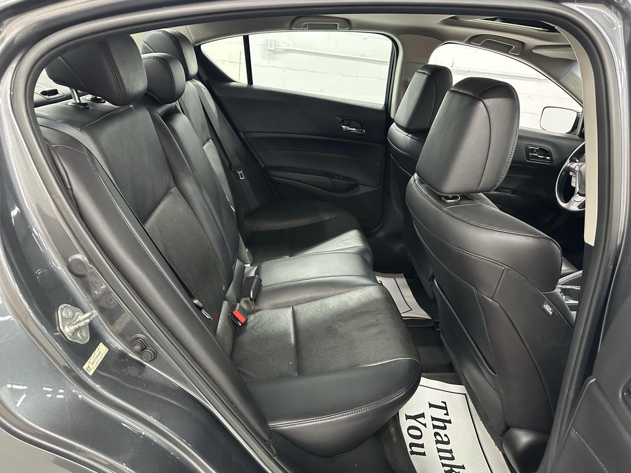 2013 Acura ILX Premium Pkg Photo11