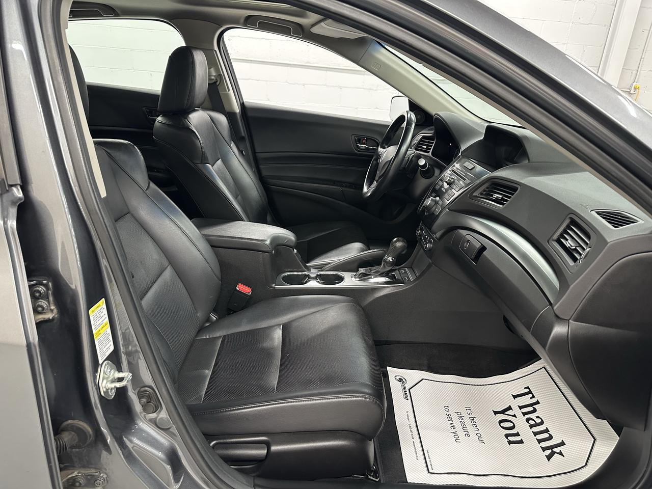 2013 Acura ILX Premium Pkg Photo8