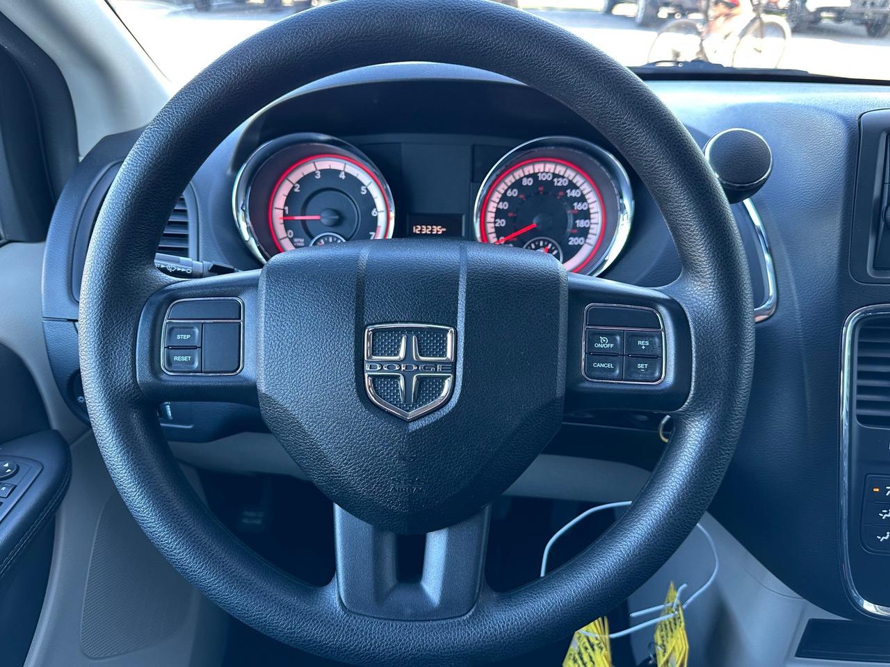 2017 Dodge Grand Caravan CVP/SXT ONE OWNER+ONLY 123,234 KMS! Photo