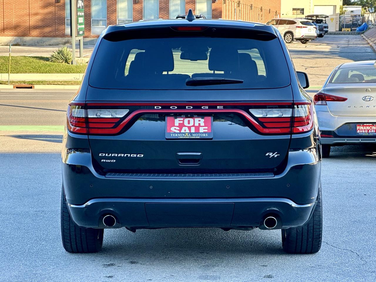 2015 Dodge Durango R/T Photo3