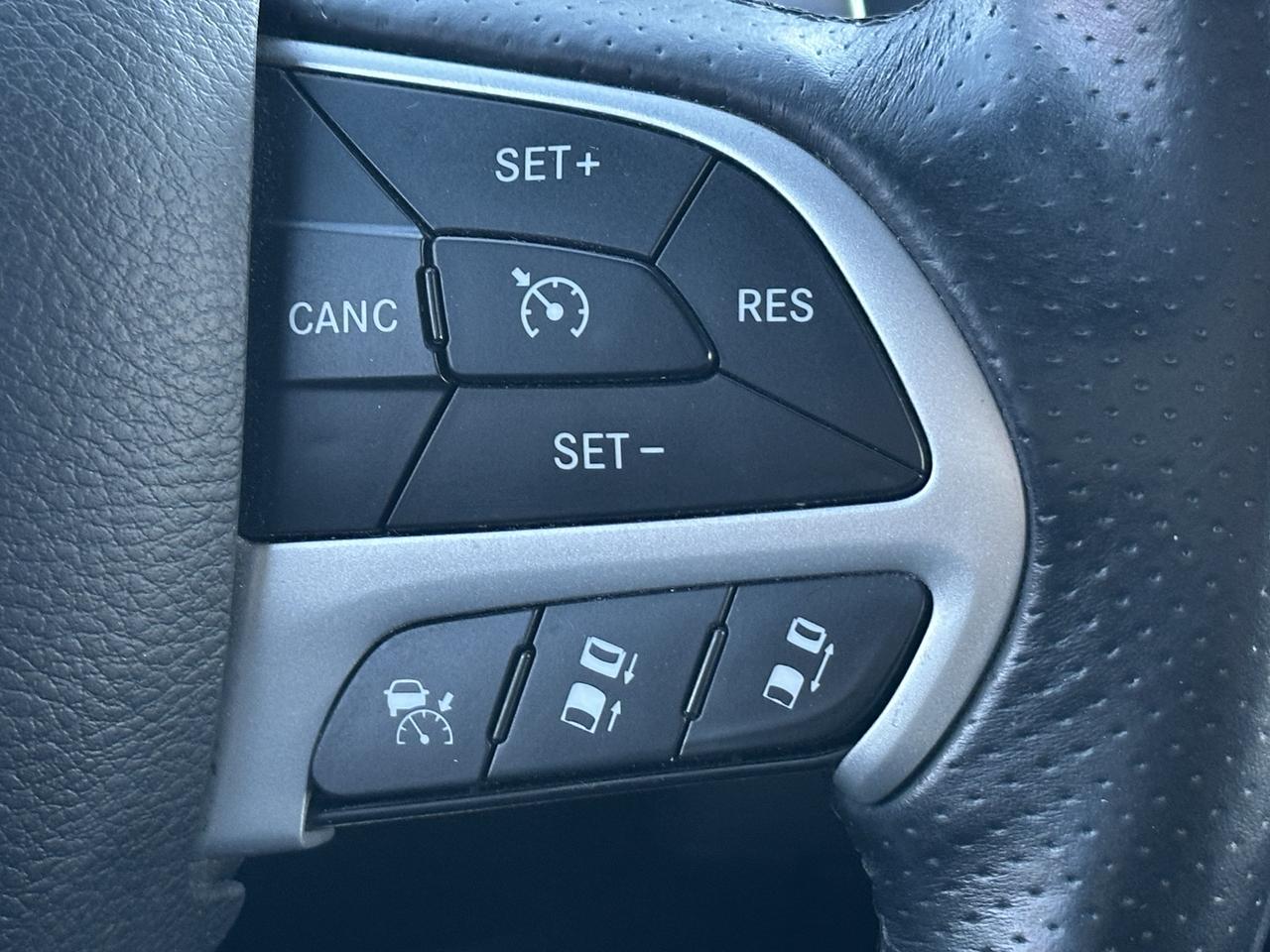 2015 Dodge Durango R/T Photo