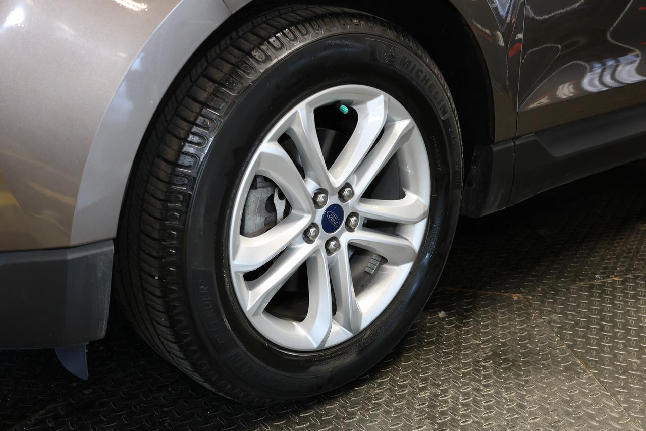 2019 Ford Edge SEL ECOBOOST - CAMERA|NAVI|BLINDSPOT|LANEKEEP Photo