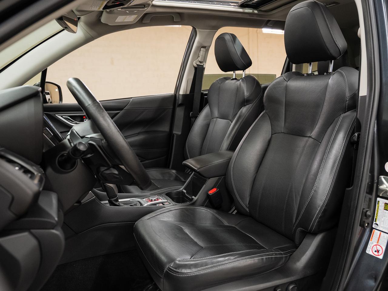 2019 Subaru Forester LIMITED AWD | EyeSight Pkg | Pano roof | CarPlay Photo