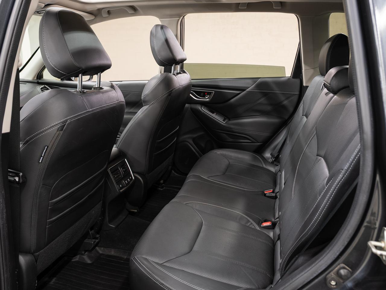 2019 Subaru Forester LIMITED AWD | EyeSight Pkg | Pano roof | CarPlay Photo