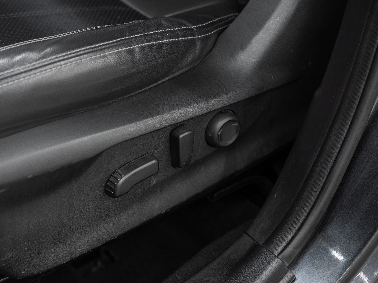 2019 Subaru Forester LIMITED AWD | EyeSight Pkg | Pano roof | CarPlay Photo