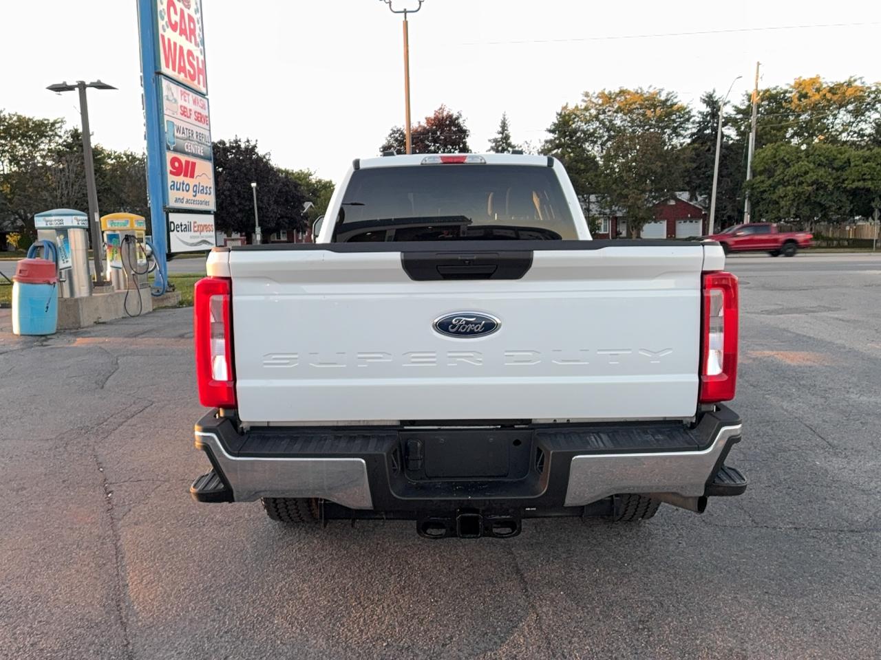 2026 Ford SUPER DUTY F-250 SRW XLT 4WD Crew Cab 7.3L8cylGas 6.75' Box Photo