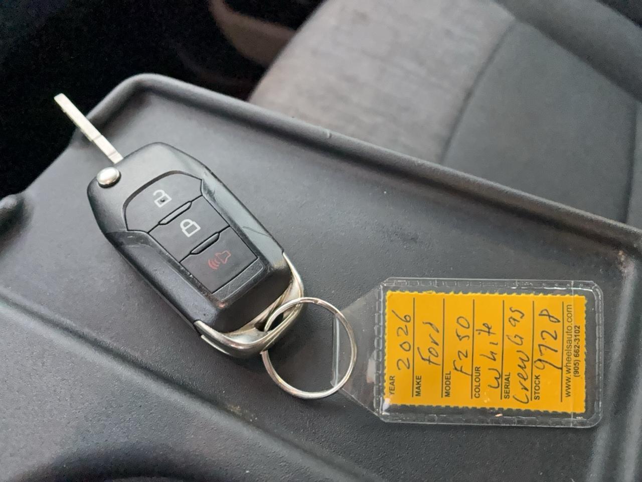 2026 Ford SUPER DUTY F-250 SRW XLT 4WD Crew Cab 7.3L8cylGas 6.75' Box Photo