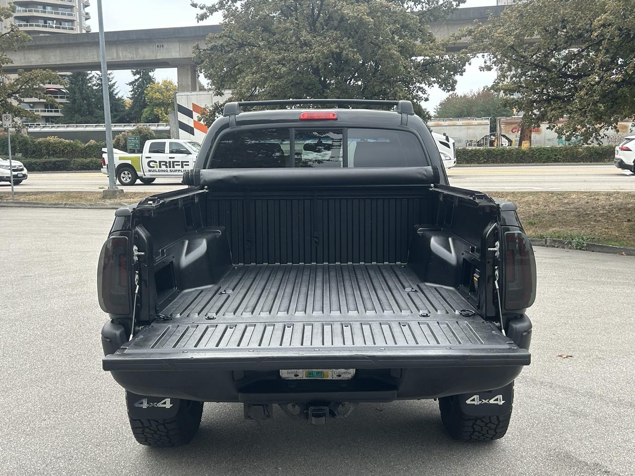 2006 Toyota Tacoma  - Photo #8