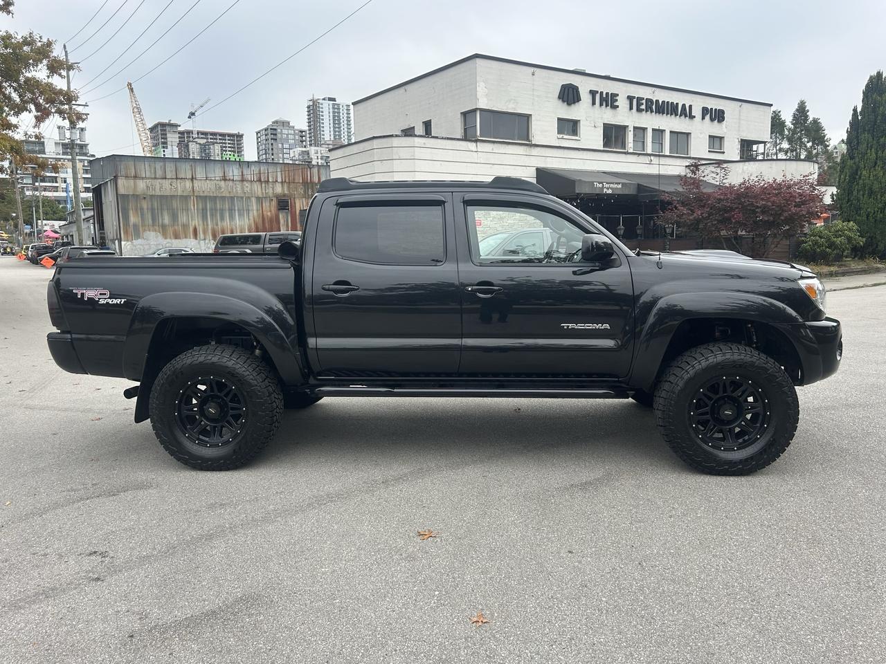 2006 Toyota Tacoma  - Photo #5