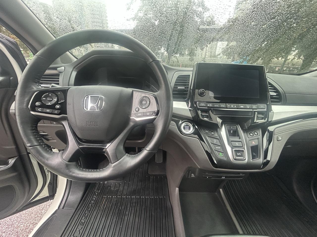 2019 Honda Odyssey Touring - Photo #12