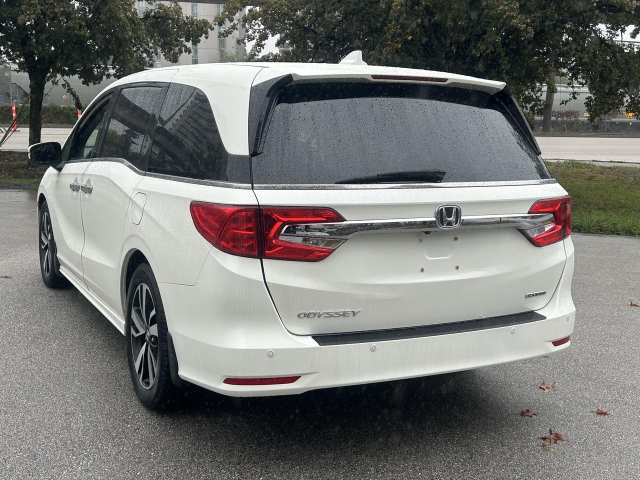 2019 Honda Odyssey Touring Photo