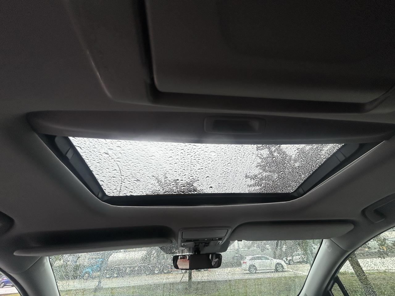 2019 Honda Odyssey Touring Photo